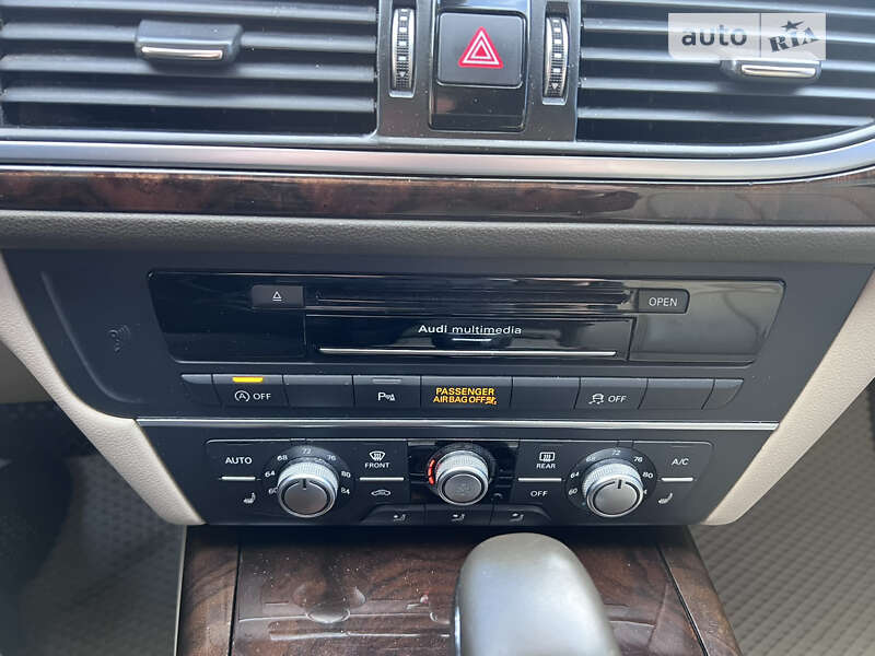 Седан Audi A6 2015 в Ивано-Франковске