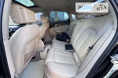Седан Audi A6 2015 в 