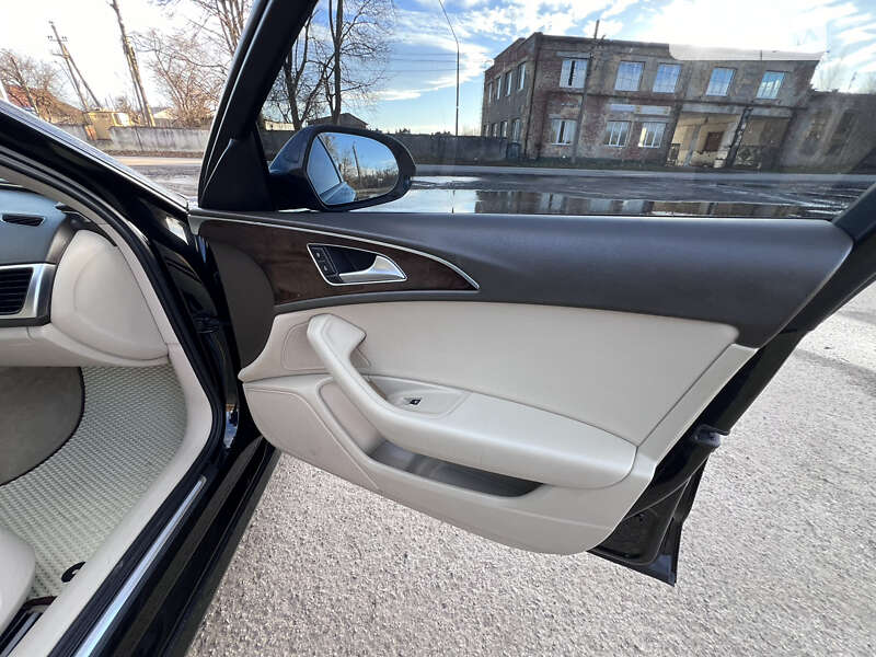 Седан Audi A6 2015 в Ивано-Франковске