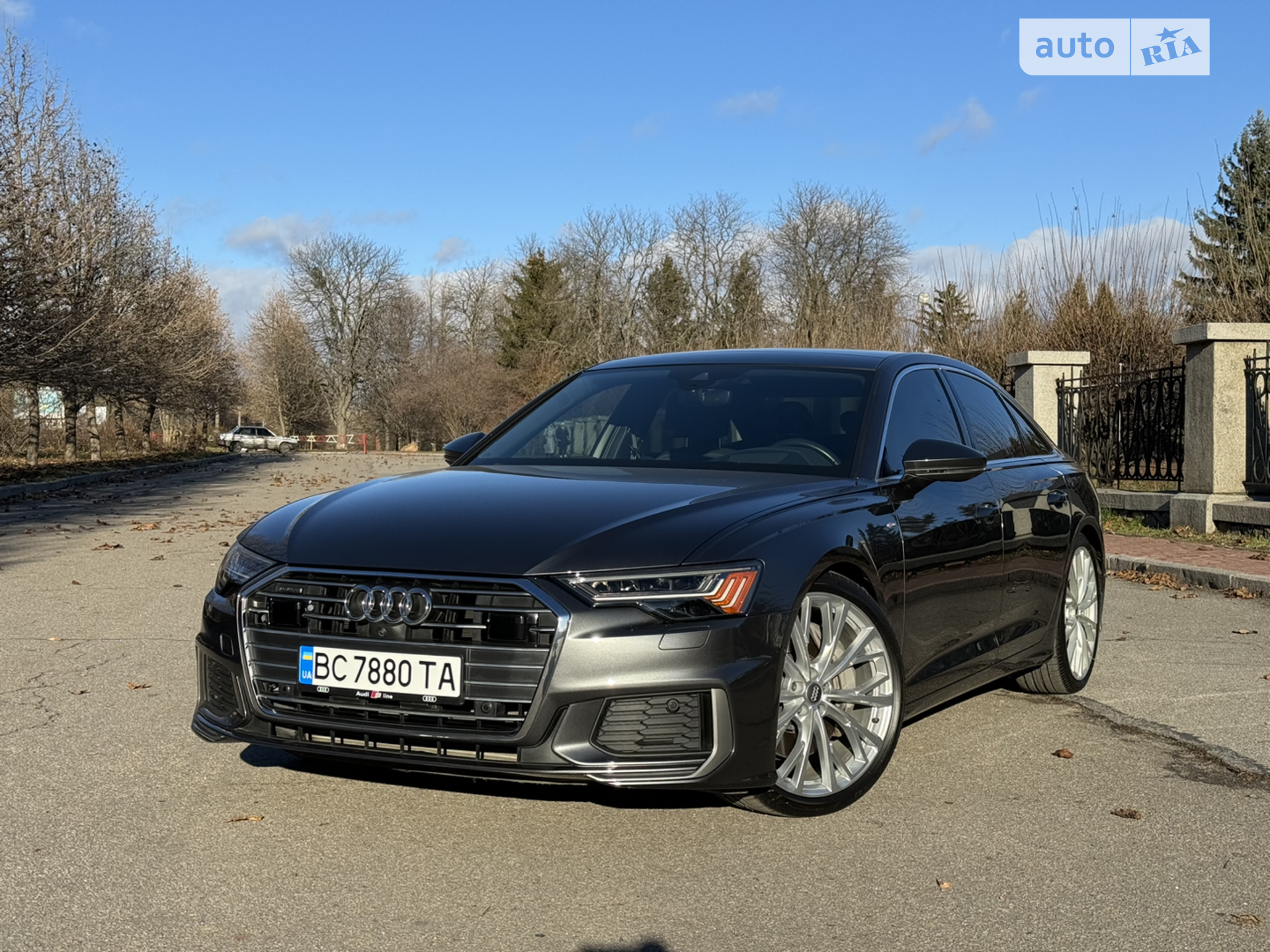 Audi A6 2018 VIN WAUM2AF23KN017789 фото оголошення 3 з 5
