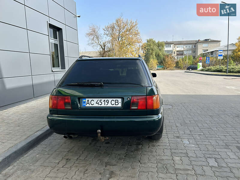 Универсал Audi A6 1997 в Шацке