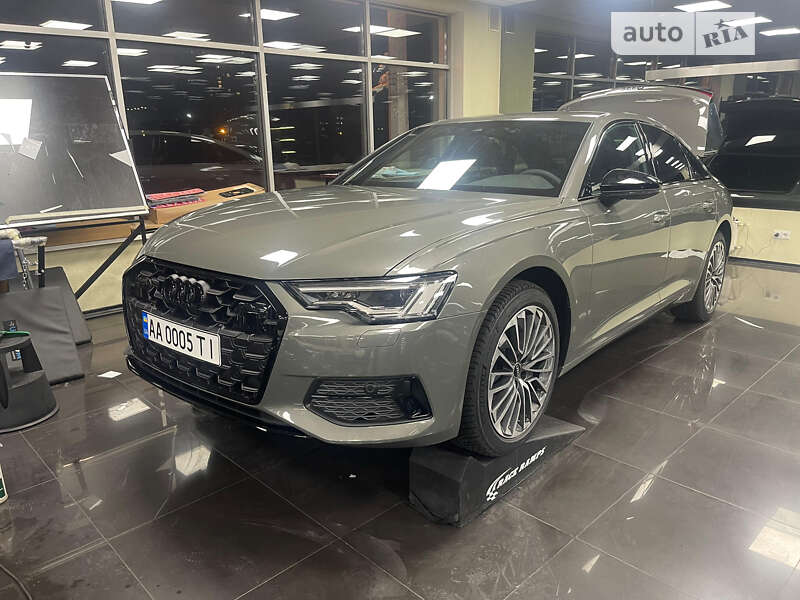 Седан Audi A6 2023 в Киеве