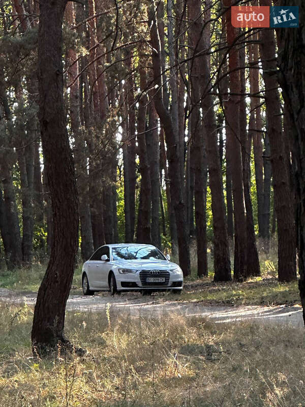 Седан Audi A6 2015 в Полтаве