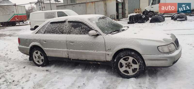 Седан Audi A6 1995 в Ивано-Франковске