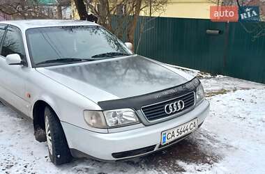 Седан Audi A6 1995 в Смеле