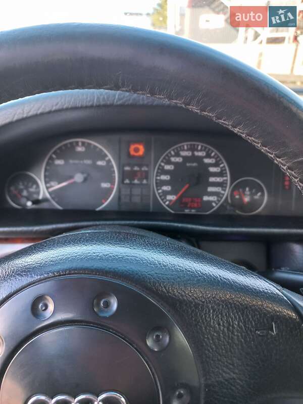 Седан Audi A6 1996 в Хмельницком