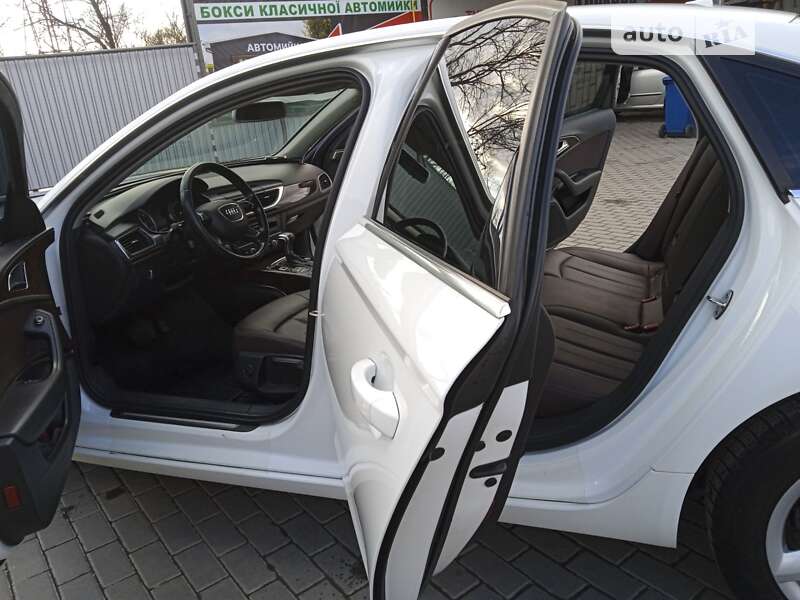 Седан Audi A6 2011 в Олександрії