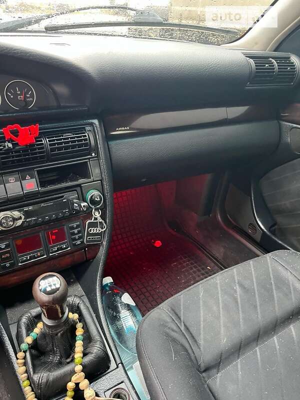 Универсал Audi A6 1995 в Владимире фото 10 Универсал Audi A6 1995 в Владимире