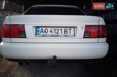 Седан Audi A6 1995 в Берегово