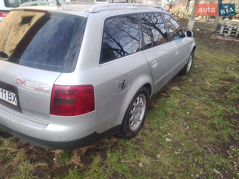 Универсал Audi A6 1999 в Борщеве