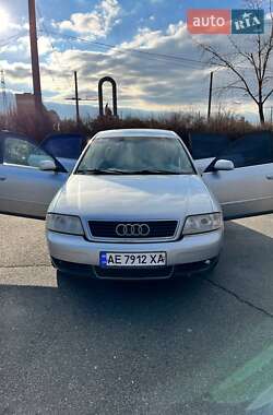 Седан Audi A6 1998 в Кривом Роге