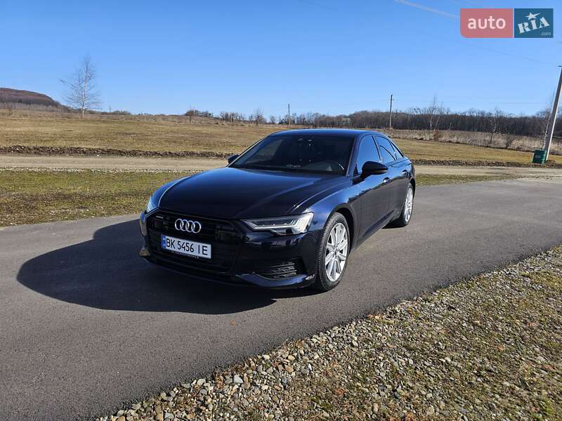 Седан Audi A6 2019 в Чернівцях