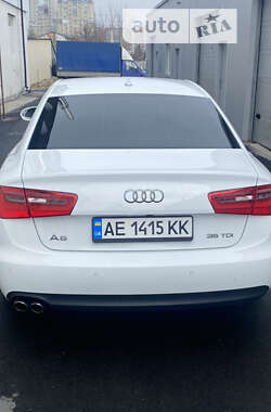 Седан Audi A6 2014 в Дніпрі