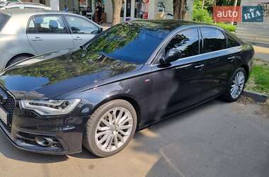 Седан Audi A6 2014 в 
