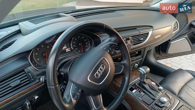 Седан Audi A6 2012 в Виннице