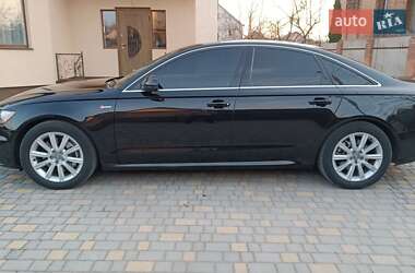 Седан Audi A6 2012 в 