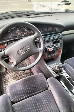Седан Audi A6 1995 в Дніпрі