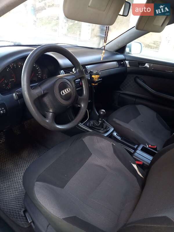 Універсал Audi A6 1998 в Одесі