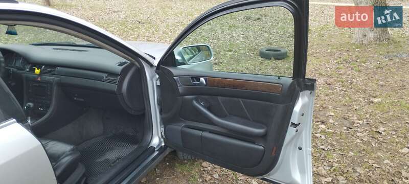 Універсал Audi A6 2002 в Кропивницькому