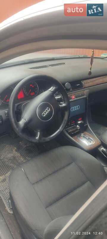 Универсал Audi A6 2001 в Тячеве