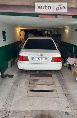 Седан Audi A6 1995 в Трускавці