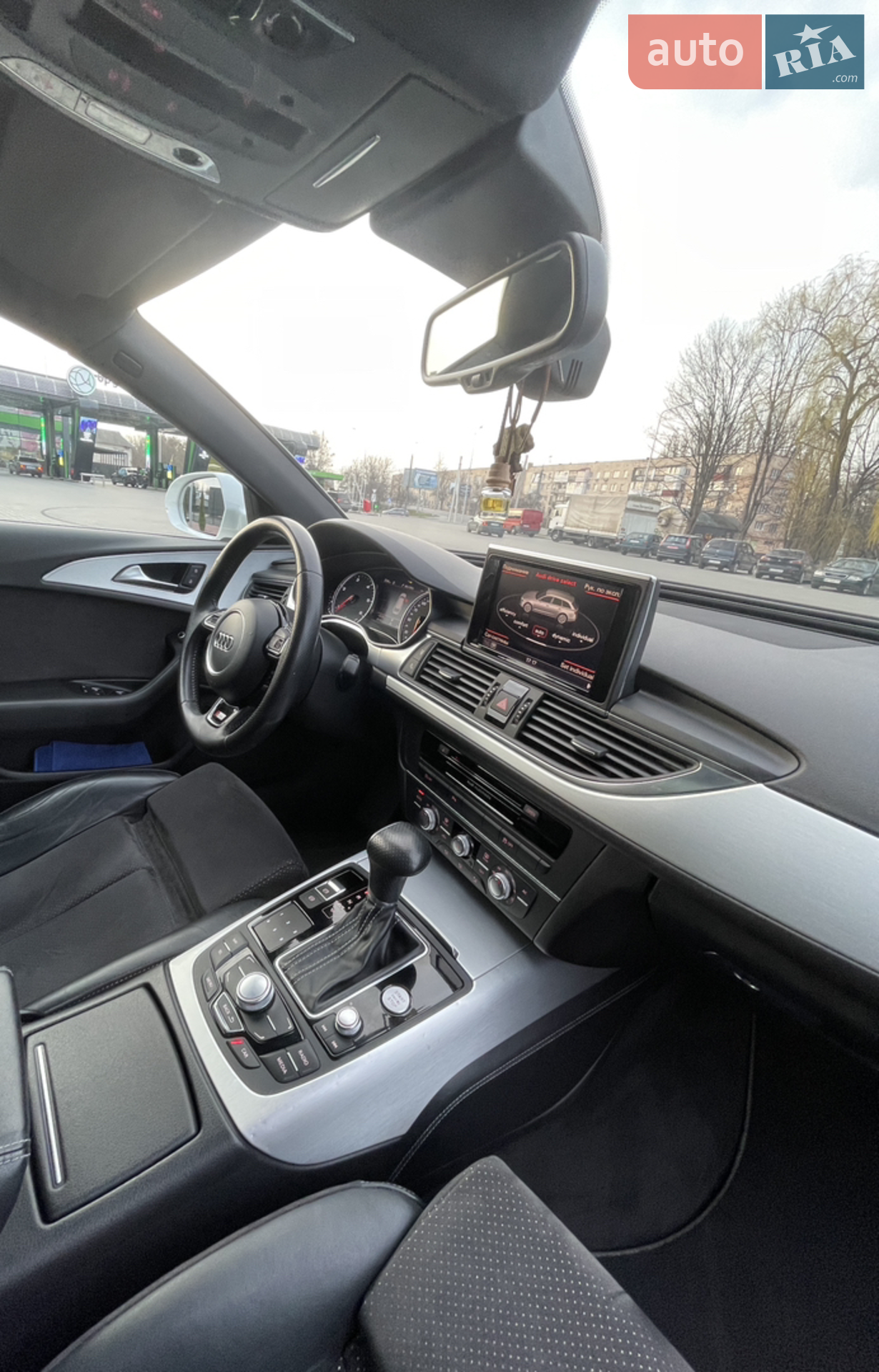 2011 Audi A6 - мініатюра 21