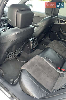 Универсал Audi A6 2011 в 