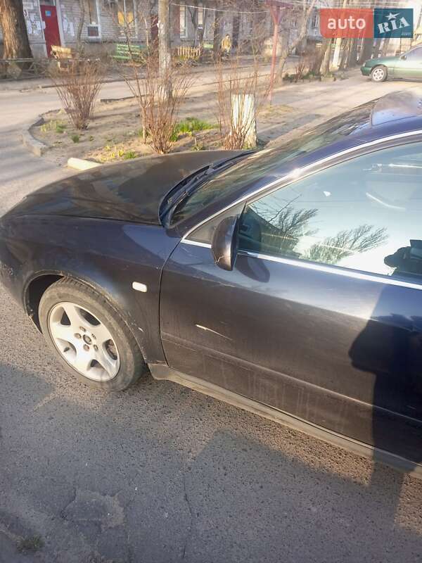 Универсал Audi A6 2000 в Николаеве