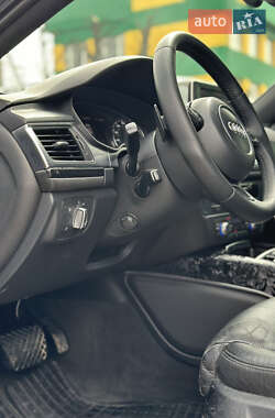 Седан Audi A6 2013 в 