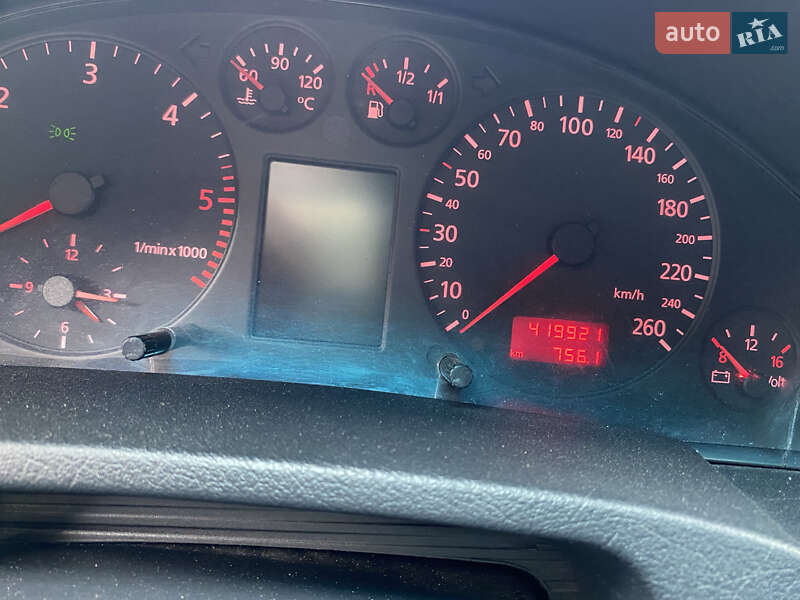 Седан Audi A6 1997 в Липовій Долині