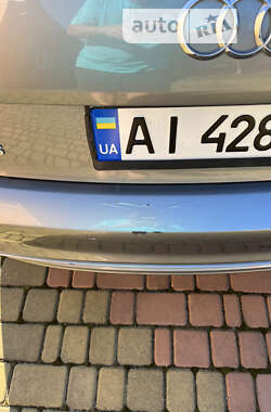 Седан Audi A6 2013 в Вышгороде