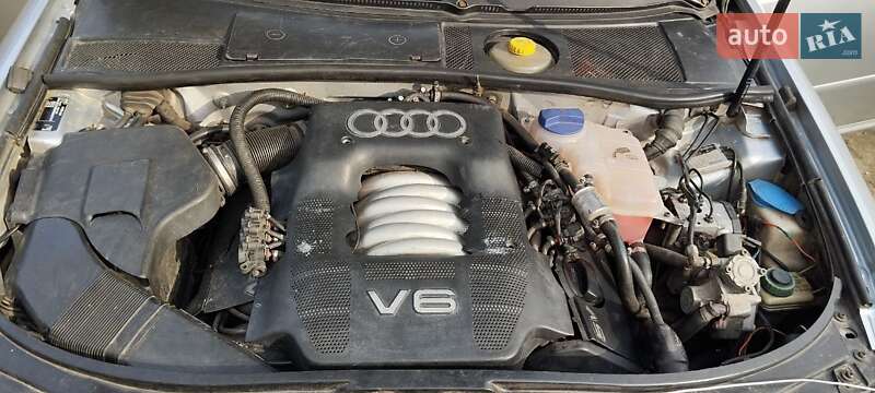Седан Audi A6 1998 в Сумах
