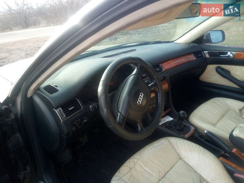 Седан Audi A6 1999 в Веселинове