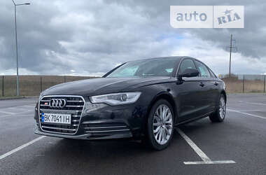 Седан Audi A6 2014 в Ровно