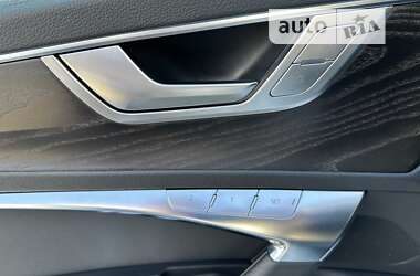 Седан Audi A6 2019 в 