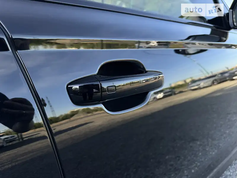 Универсал Audi A6 2017 в 