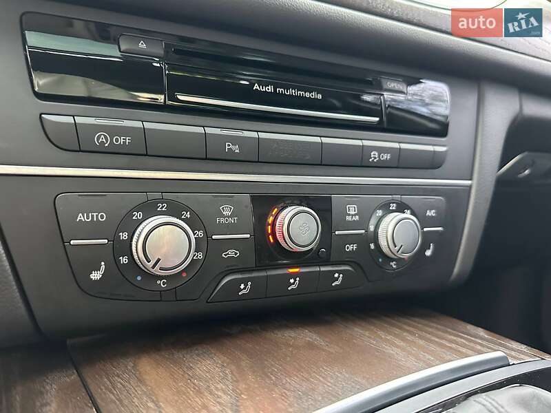 Седан Audi A6 2015 в Одессе