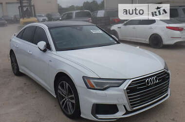 Седан Audi A6 2019 в 
