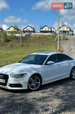 Седан Audi A6 2012 в 