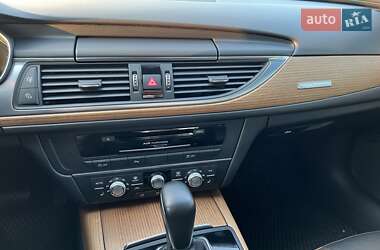 Седан Audi A6 2015 в 