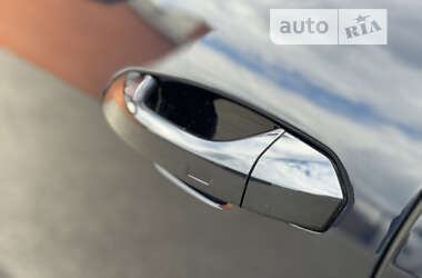 Седан Audi A6 2019 в 