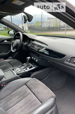 Седан Audi A6 2015 в 