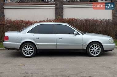 Седан Audi A6 1997 в Киеве