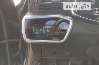 Седан Audi A6 2020 в 