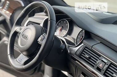 Седан Audi A6 2015 в Киеве