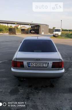 Седан Audi A6 1997 в Виноградове