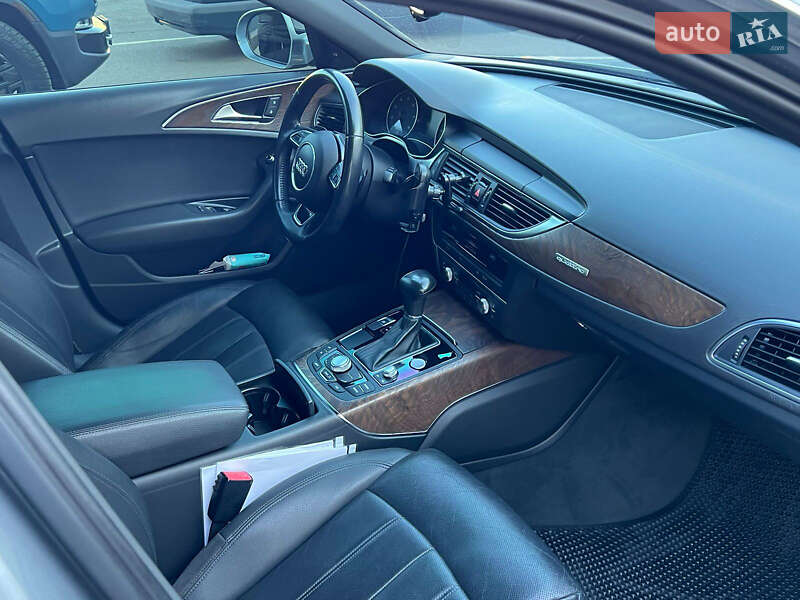 Седан Audi A6 2015 в Киеве