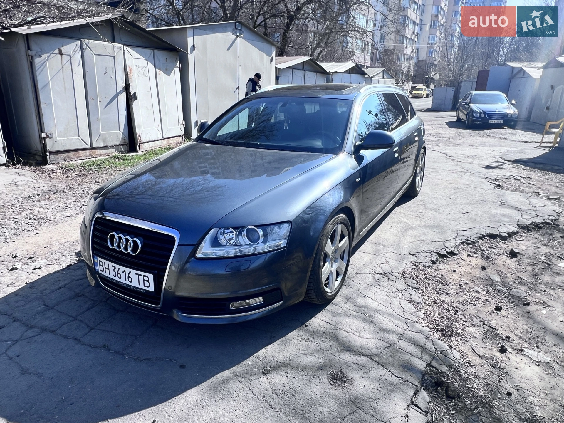 Audi A6 2011 VIN WAUZZZ4F5BN074744 фото оголошення 3 з 15