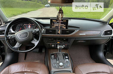 Седан Audi A6 2013 в Тростянце