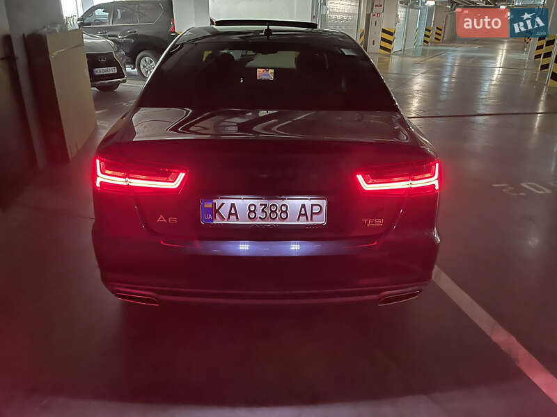 Седан Audi A6 2015 в Киеве
